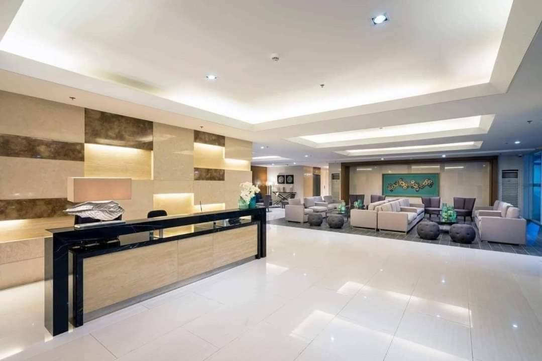 Coast Stay By J 40Th Floor Penthouse Manille Extérieur photo