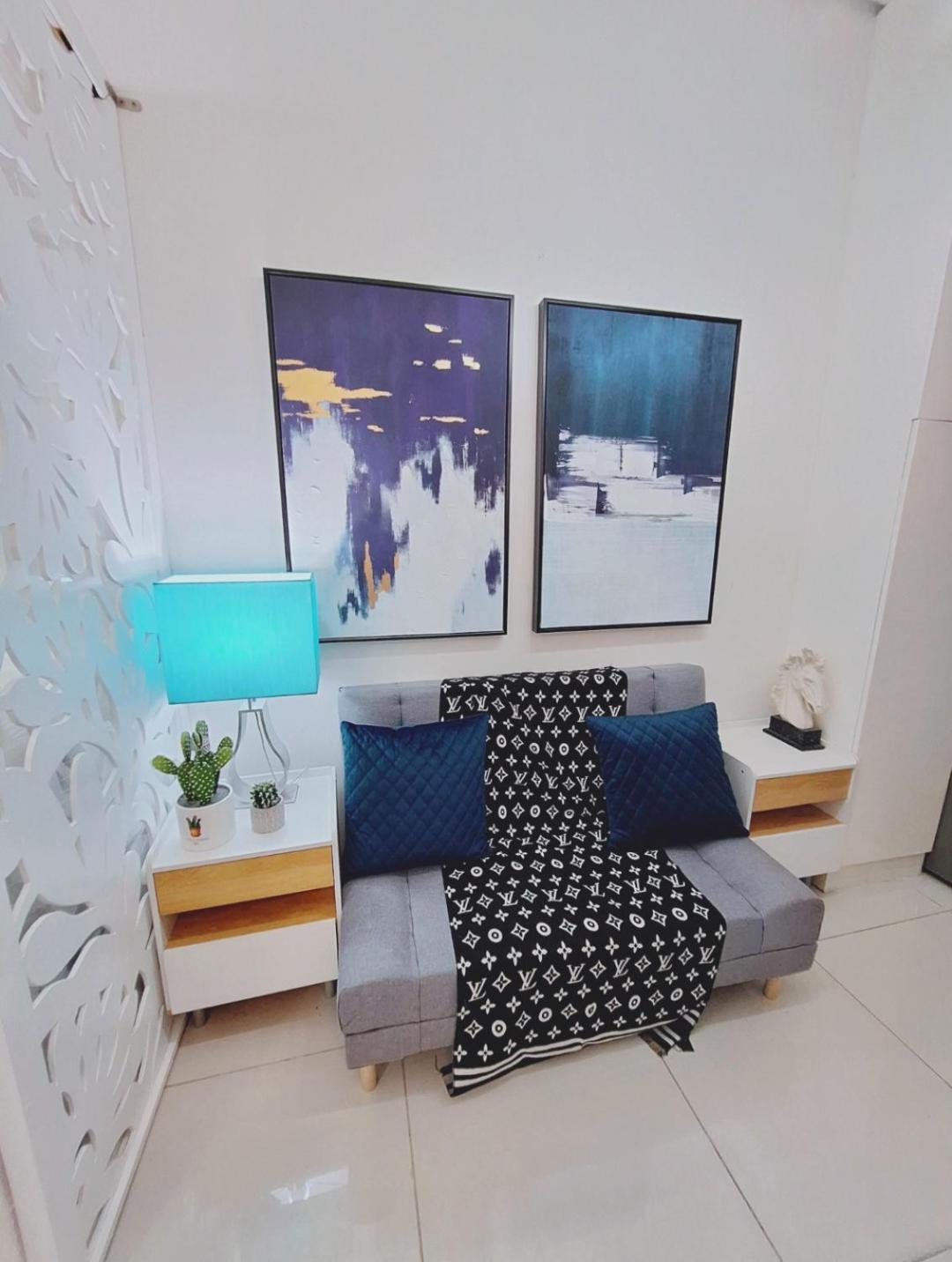 Coast Stay By J 40Th Floor Penthouse Manille Extérieur photo