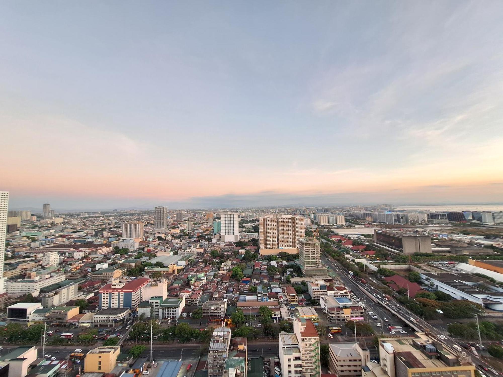 Coast Stay By J 40Th Floor Penthouse Manille Extérieur photo